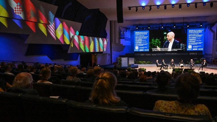 La conferencia de la OSCE en Helsinki para celebrar los 50 años de los Acuerdos