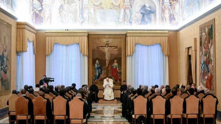 El Papa durante la audiencia a los participantes en el Capítulo General de los Siervos de María (@Vatican Media)